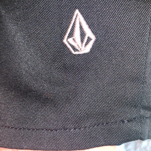 NEW⭐️VOLCOM Mens SHORTS 30” Waist “Frickin Modern Black Chino” - Picture 7 of 16